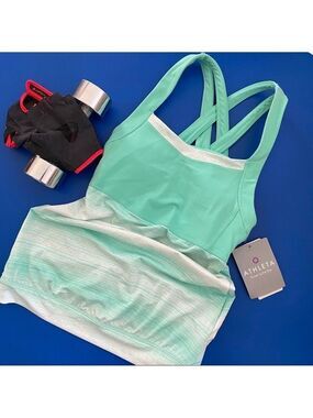 Athleta Stride Crunch and Punch Tank Top XXS Built In Bra NWT